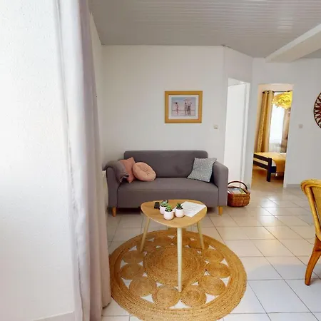 Hauban - Charme Et Authenticite Au Vieux Port Apartment
